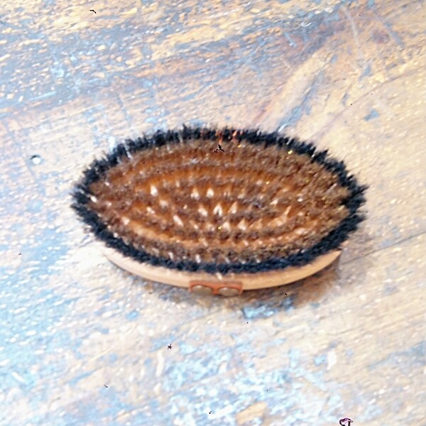 Klosterbürste von Waldkraft mit Naturborste