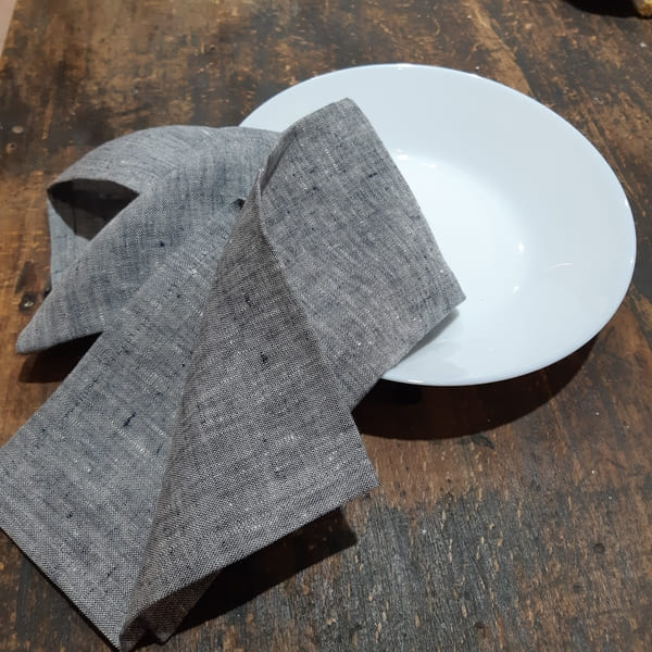 Fazinettel Stoffserviette aus Bio Leinen - grau